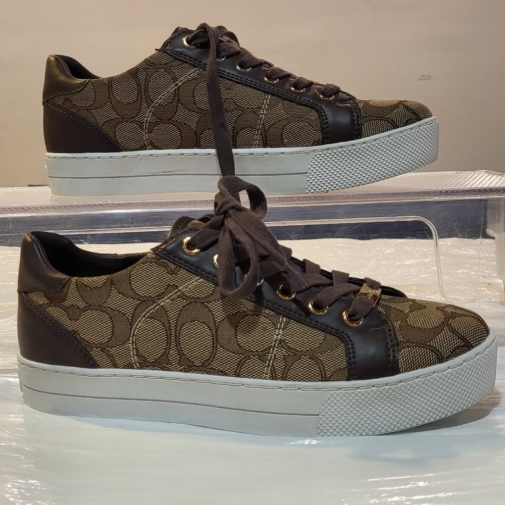 🏷️Price Drop...COACH Paddy brown platform sneakers